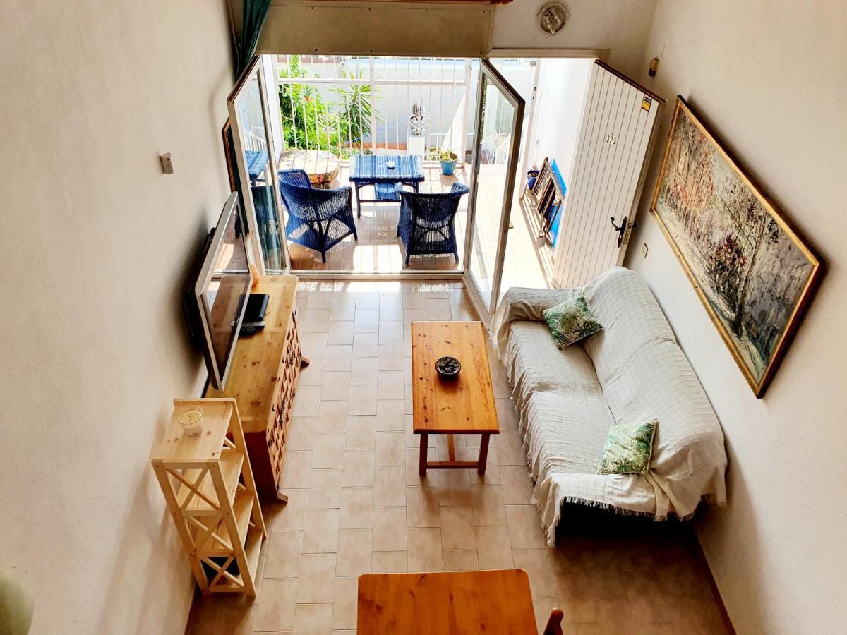 Bonita Casa Con Terraza Y Patio エンプリアブラバ エクステリア 写真